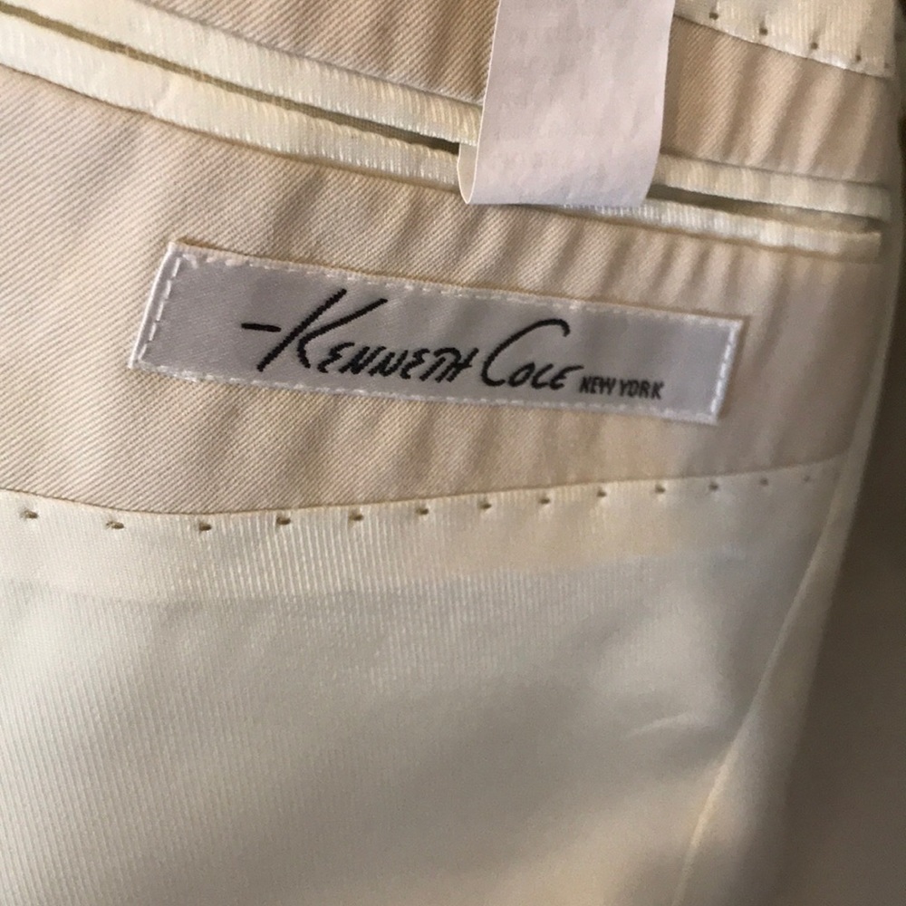 Kenneth Cole ivory cotton suit (38 R 32x32 pants) - Picture 3 of 4